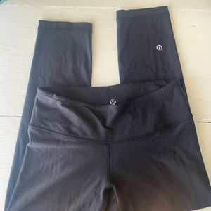 Lululemon 3/4 length black leggings